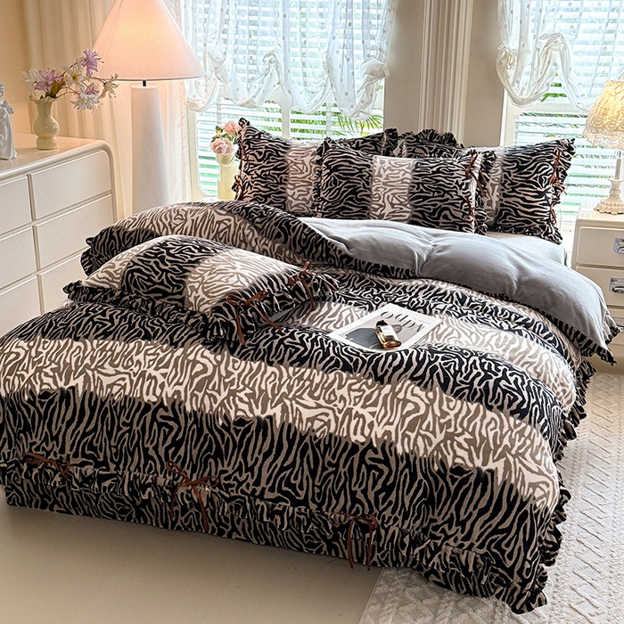 91家纺网 家纺一手货源 找家纺 韩约 2025新款韩式蝴蝶结牛奶绒床单款四件套 斑马纹