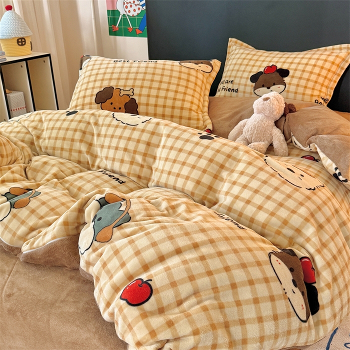 91家纺网 家纺一手货源 找家纺 艾特你 2025新款小清新高克重牛奶绒印花四件套 班尼家族