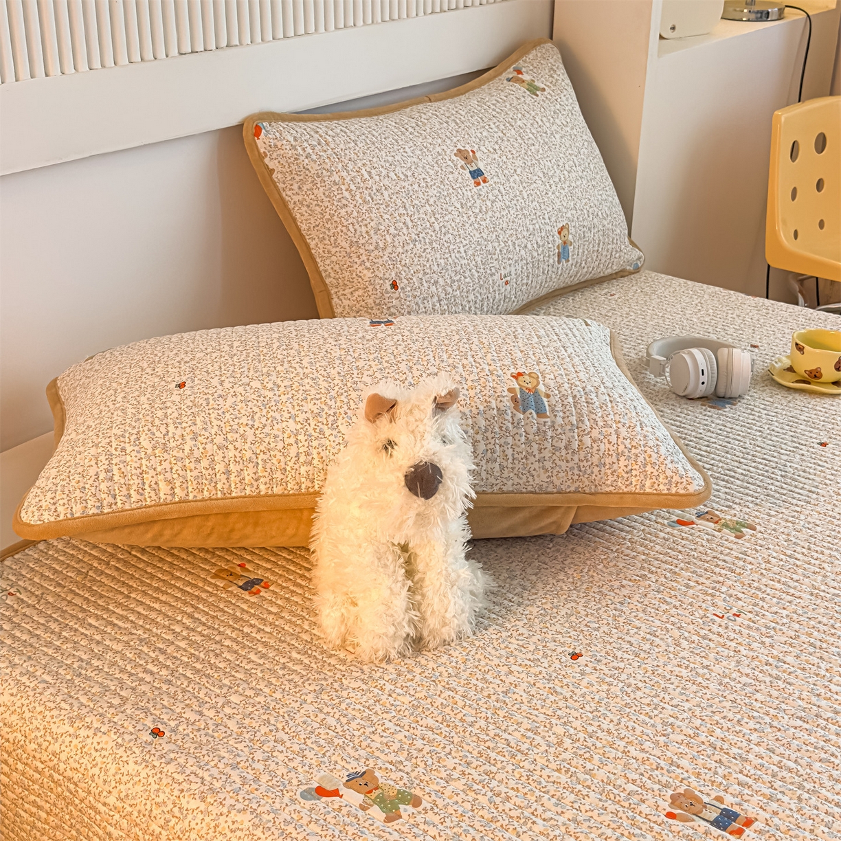 91家纺网 家纺一手货源 找家纺 恒爱家纺 2025新款全棉宝宝绒双拼床盖三件套 欢乐熊