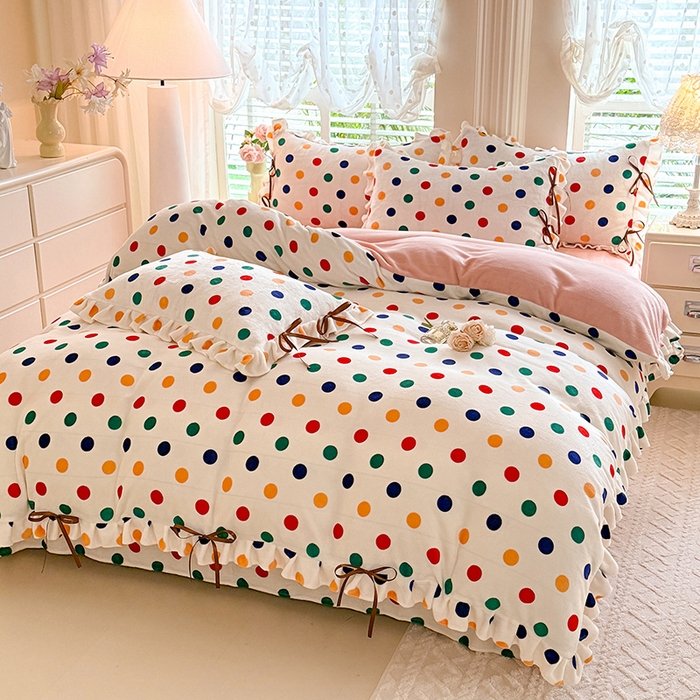 91家纺网 家纺一手货源 找家纺 韩约 2025新款韩式蝴蝶结牛奶绒床单款四件套 彩色波点