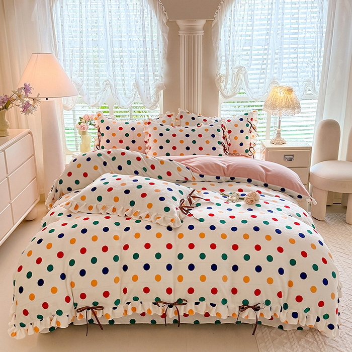 91家纺网 家纺一手货源 找家纺 韩约 2025新款韩式蝴蝶结牛奶绒床单款四件套 彩色波点