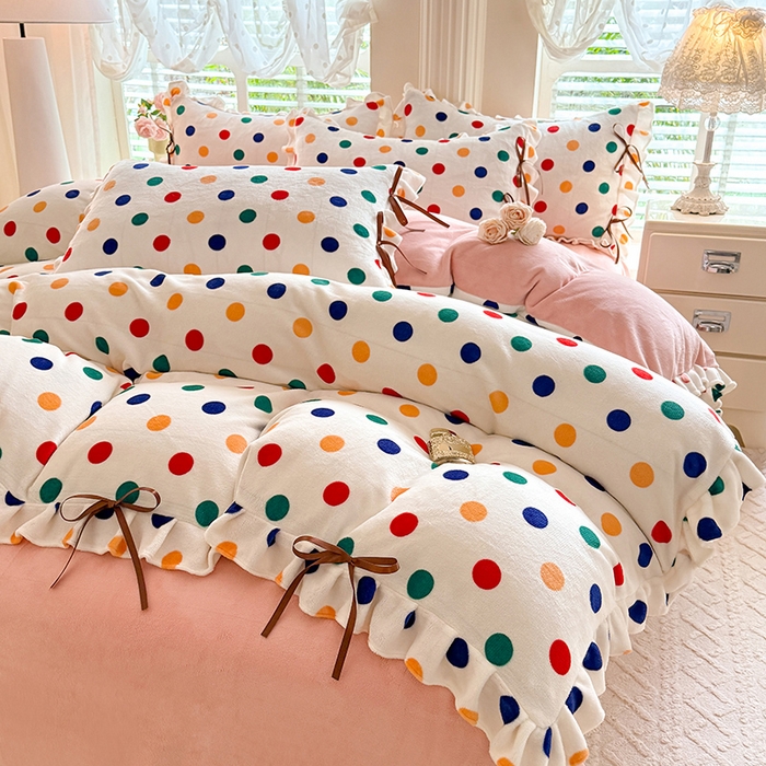 91家纺网 家纺一手货源 找家纺 韩约 2025新款韩式蝴蝶结牛奶绒床单款四件套 彩色波点