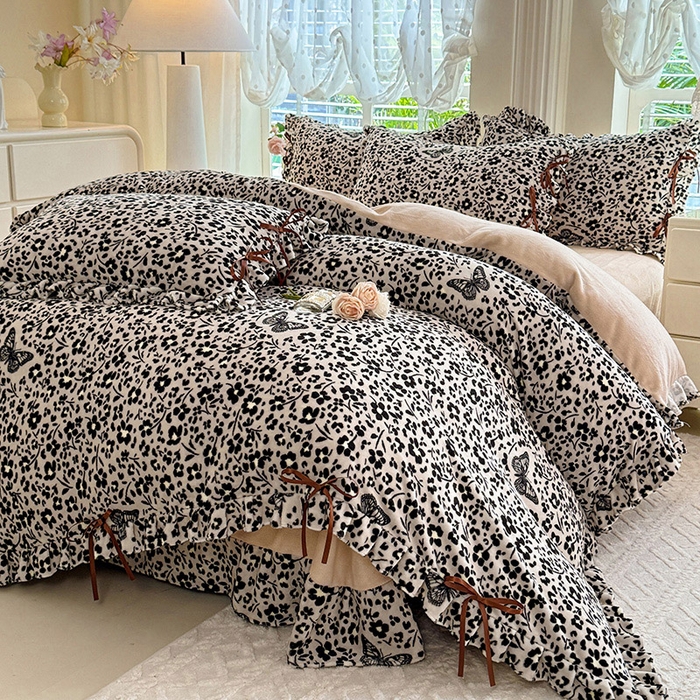 91家纺网 家纺一手货源 找家纺 韩约 2025新款韩式蝴蝶结牛奶绒床单款四件套 蝶花