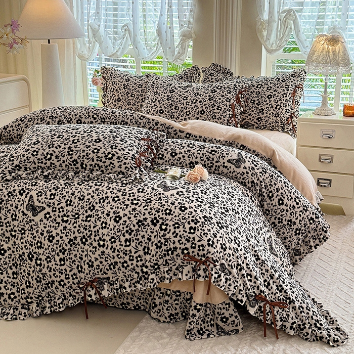 91家纺网 家纺一手货源 找家纺 韩约 2025新款韩式蝴蝶结牛奶绒床单款四件套 蝶花