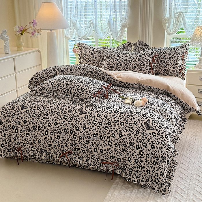 91家纺网 家纺一手货源 找家纺 韩约 2025新款韩式蝴蝶结牛奶绒床单款四件套 蝶花