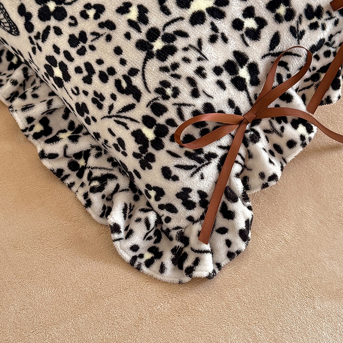 91家纺网 家纺一手货源 找家纺 韩约 2025新款韩式蝴蝶结牛奶绒床单款四件套 蝶花