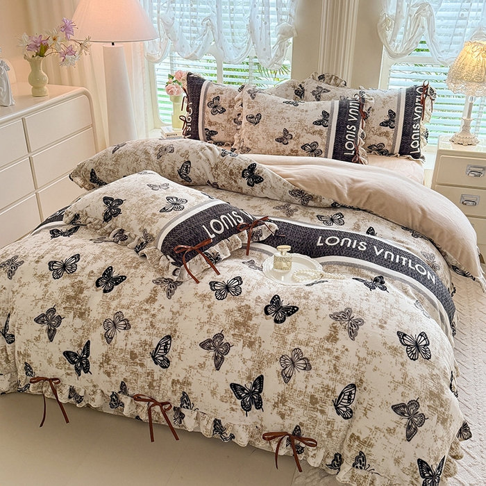 91家纺网 家纺一手货源 找家纺 韩约 2025新款韩式蝴蝶结牛奶绒床单款四件套 锦蝶