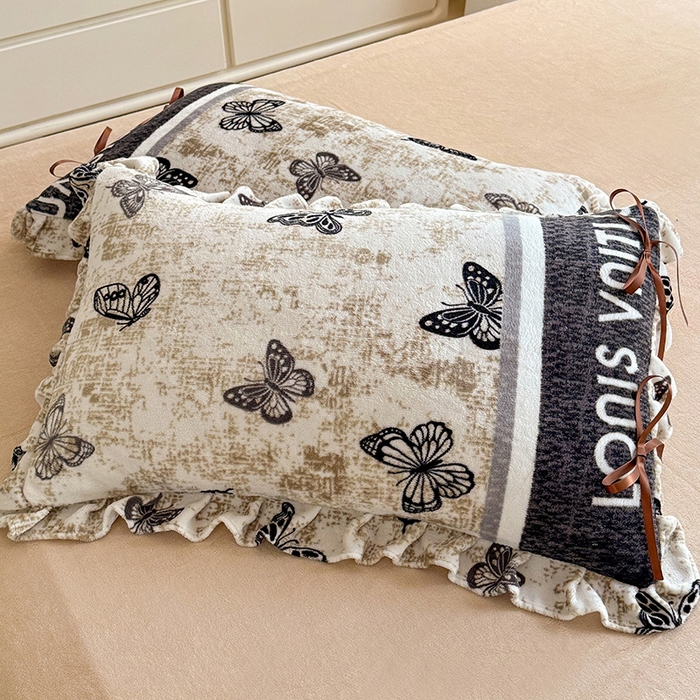 91家纺网 家纺一手货源 找家纺 韩约 2025新款韩式蝴蝶结牛奶绒床单款四件套 锦蝶