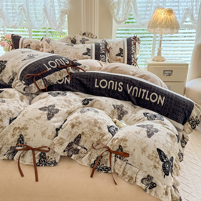 91家纺网 家纺一手货源 找家纺 韩约 2025新款韩式蝴蝶结牛奶绒床单款四件套 锦蝶