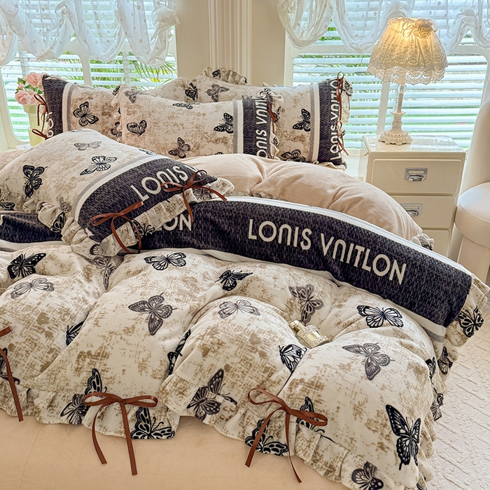 91家纺网 家纺一手货源 找家纺 韩约 2025新款韩式蝴蝶结牛奶绒床单款四件套 锦蝶