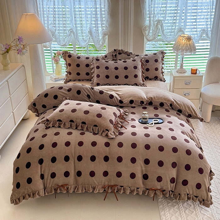 91家纺网 家纺一手货源 找家纺 韩约 2025新款韩式蝴蝶结牛奶绒床单款四件套 圆梦咖