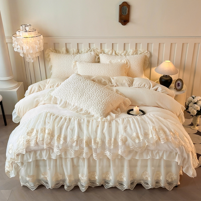 91家纺网 家纺一手货源 找家纺 （总）花香四季家纺 2025新款牛奶绒夹棉床裙款四件套-柏林小姐