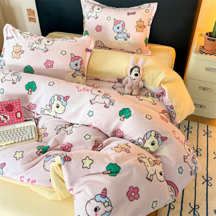 91家纺网 家纺一手货源 找家纺 艾特你 2025新款小清新高克重牛奶绒印花四件套 彩虹宝丽