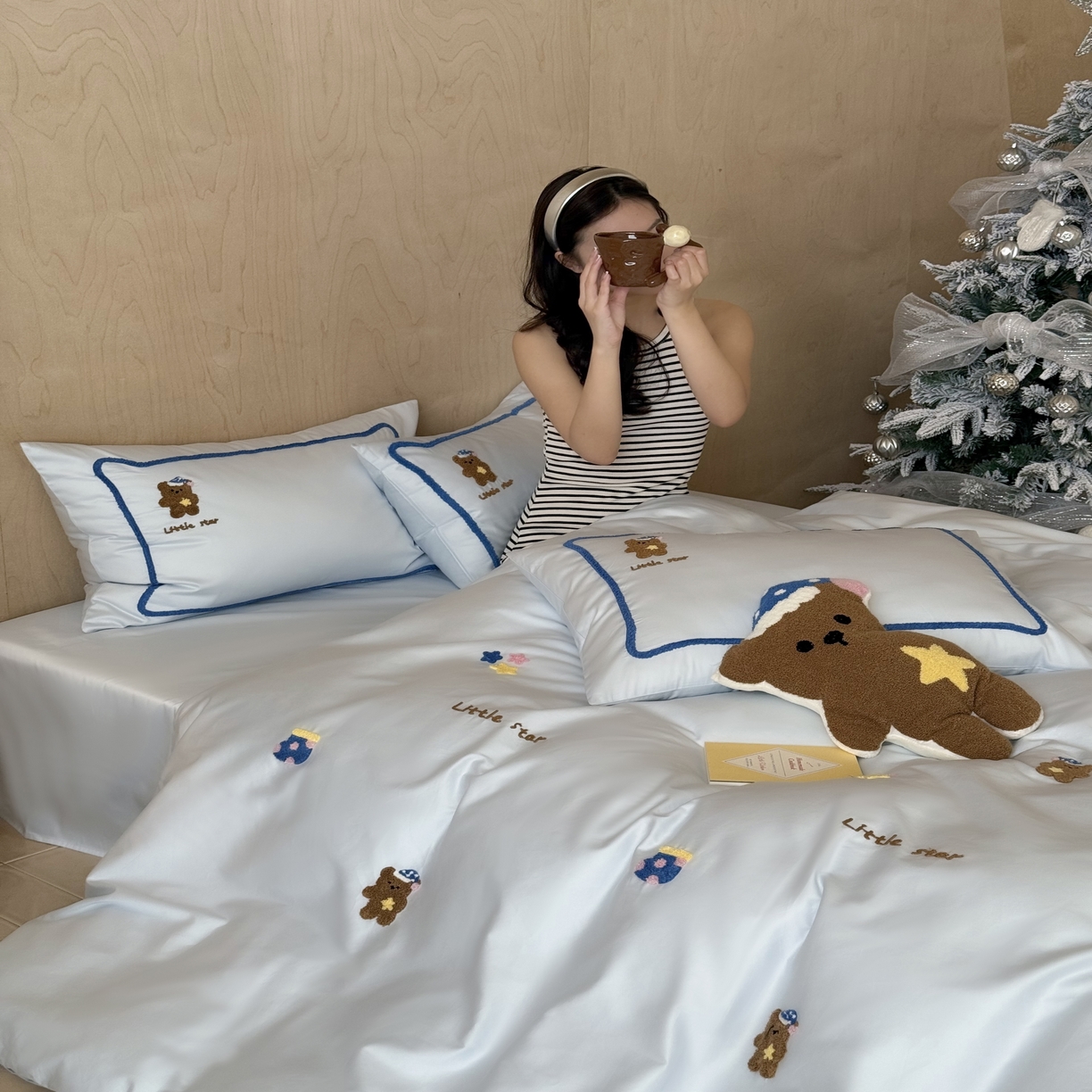 91家纺网 家纺一手货源 找家纺 三味舒屋 2025新款好梦毛巾绣全棉纯棉磨毛四件套 全棉款好梦小熊