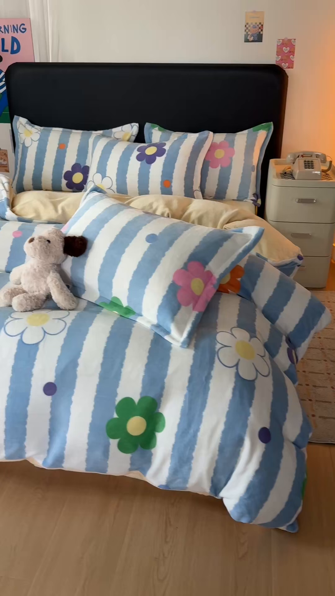 91家纺网 家纺一手货源 找家纺 艾特你 2025新款小清新高克重牛奶绒印花四件套 花田初夏