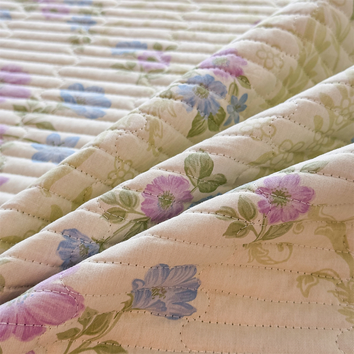 91家纺网 家纺一手货源 找家纺 恒爱家纺 2025新款全棉宝宝绒双拼床盖三件套 蓝香芥