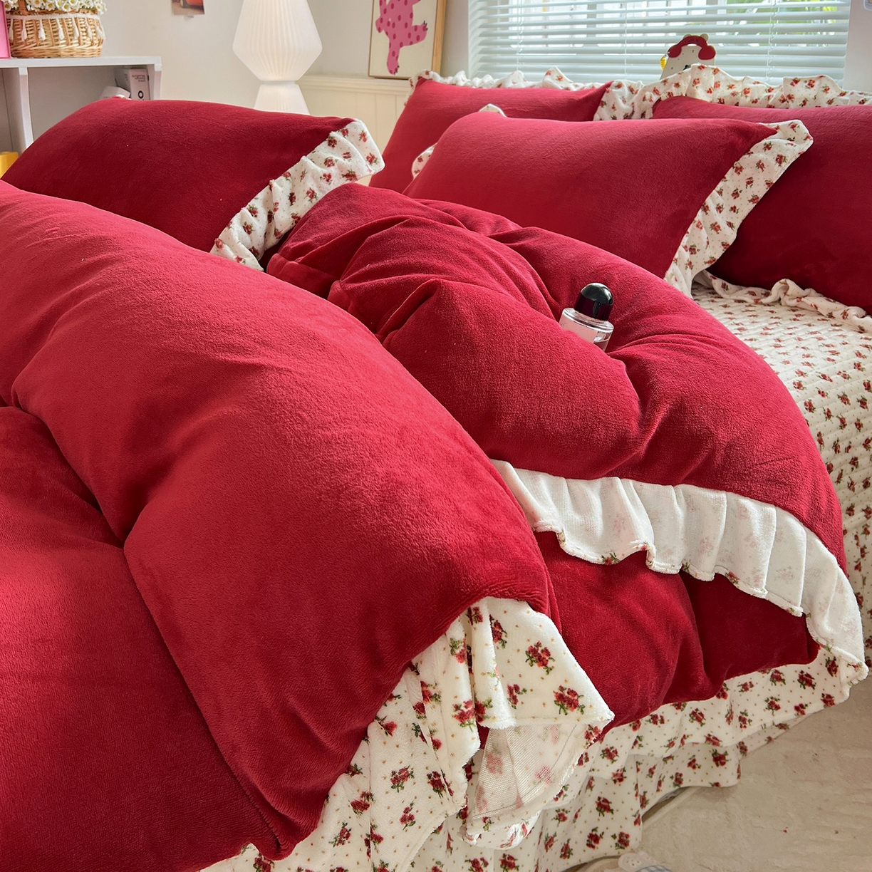 富米莱（原臻工厂） 2025新款热卖舒适花边牛奶绒床盖床裙床单四件套 番喜-米