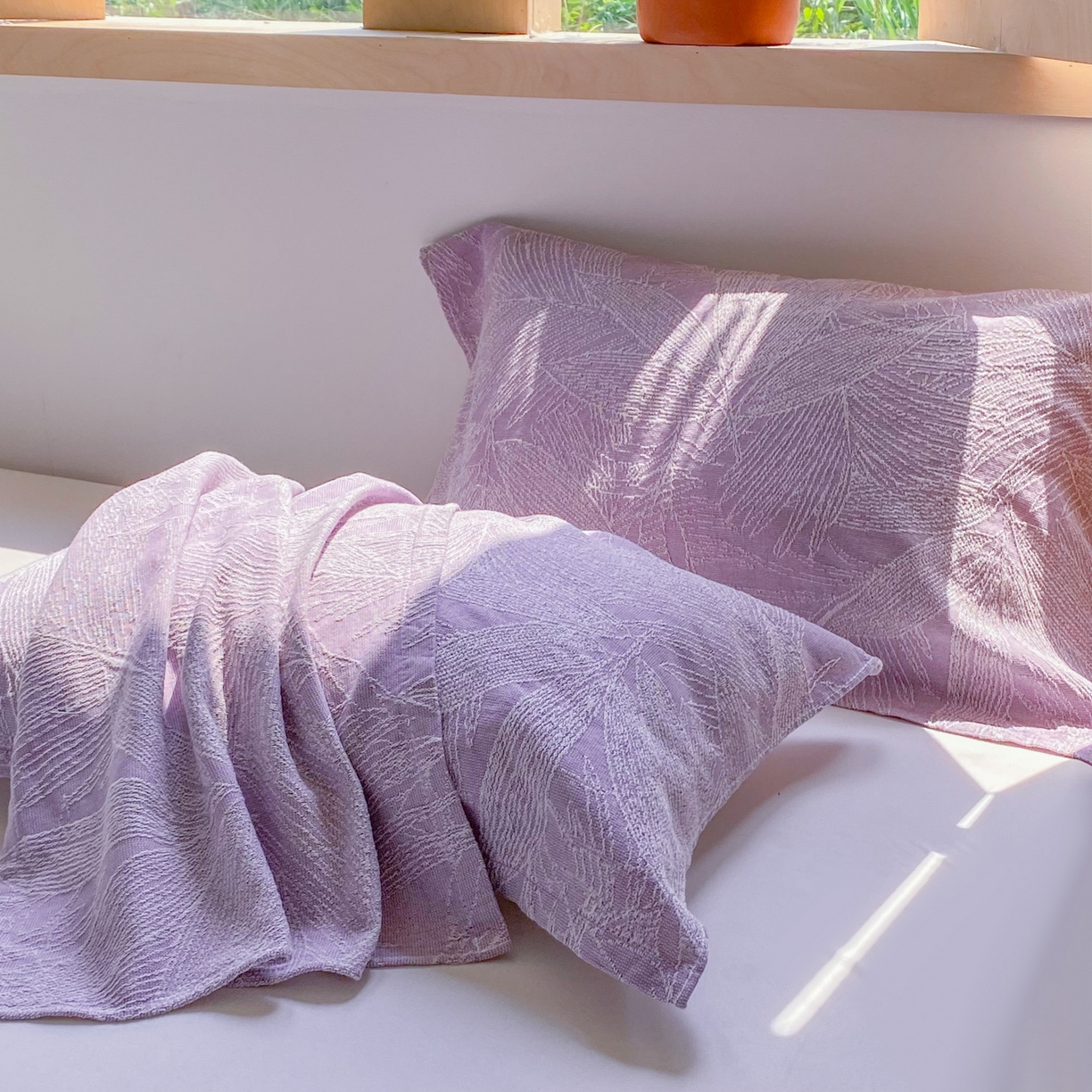 91家纺网 家纺一手货源 找家纺 美宜家 2025全棉提花枕巾100棉柔软吸汗枕头巾 锦上添花-紫 一只