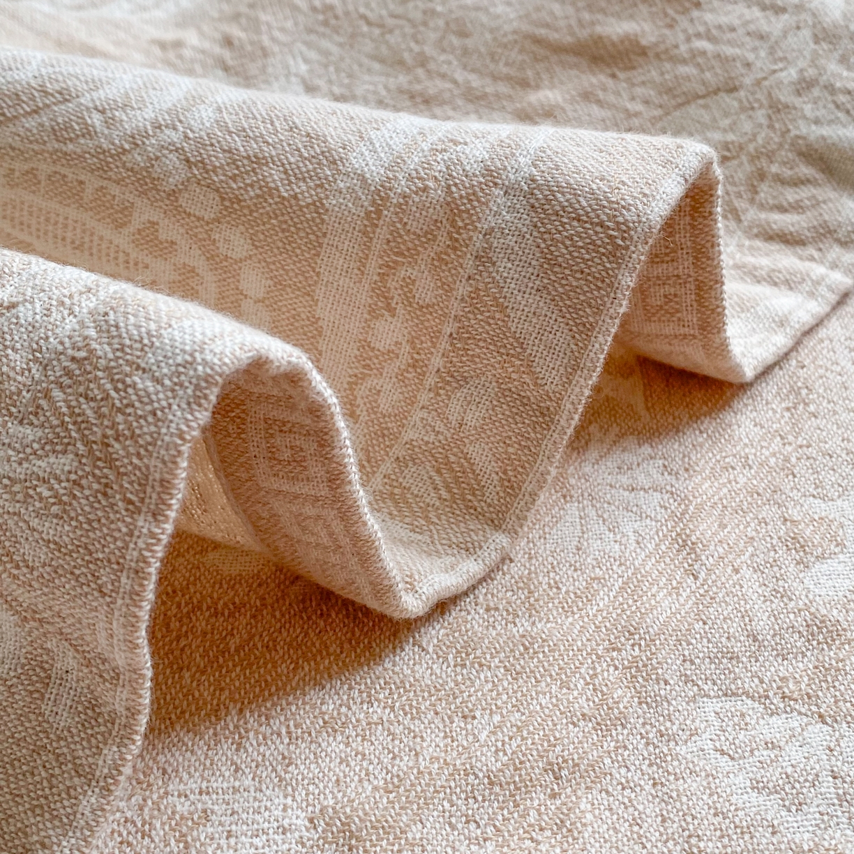 91家纺网 家纺一手货源 找家纺 美宜家 2025全棉提花枕巾100棉柔软吸汗枕头巾 年华 一只