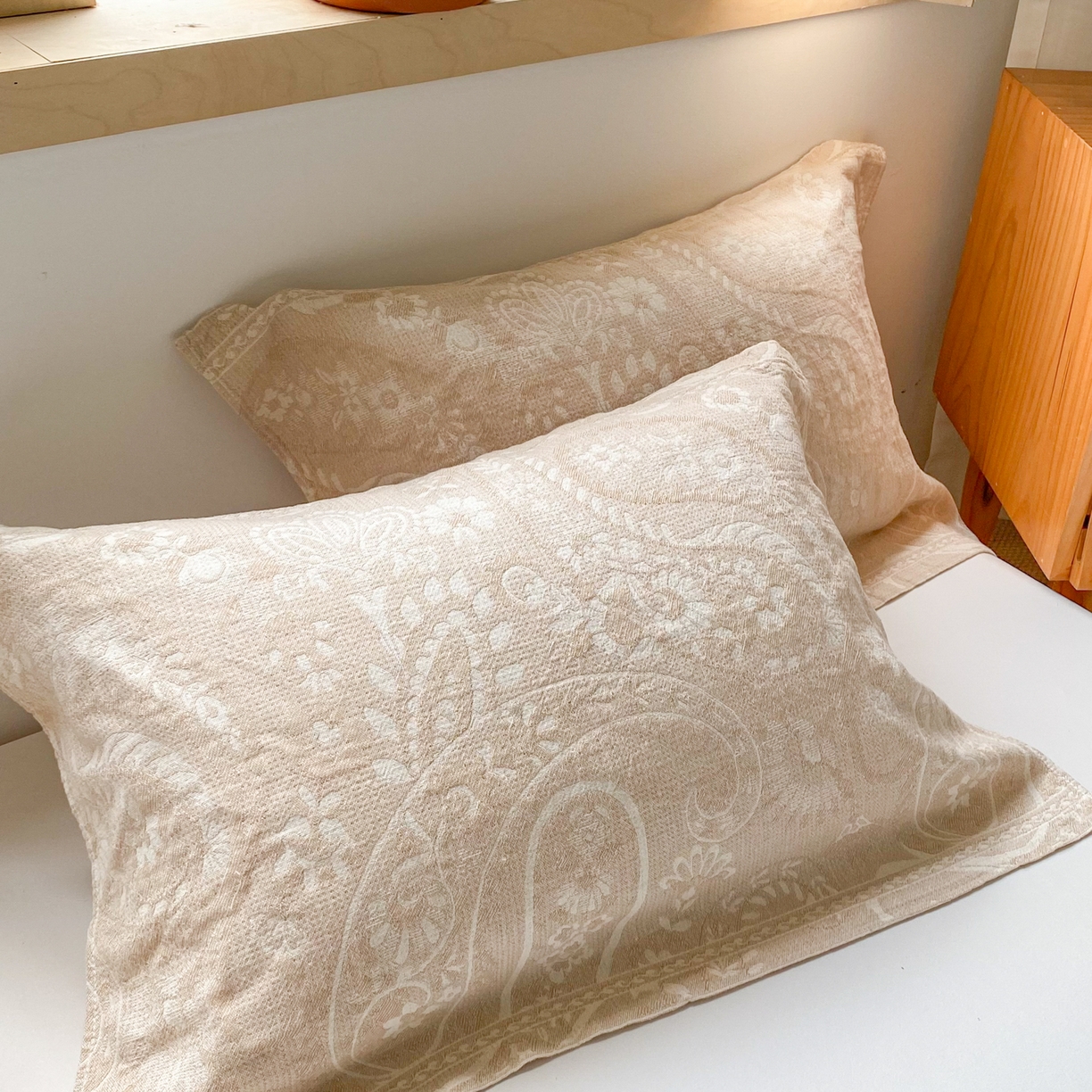 91家纺网 家纺一手货源 找家纺 美宜家 2025全棉提花枕巾100棉柔软吸汗枕头巾 年华 一对