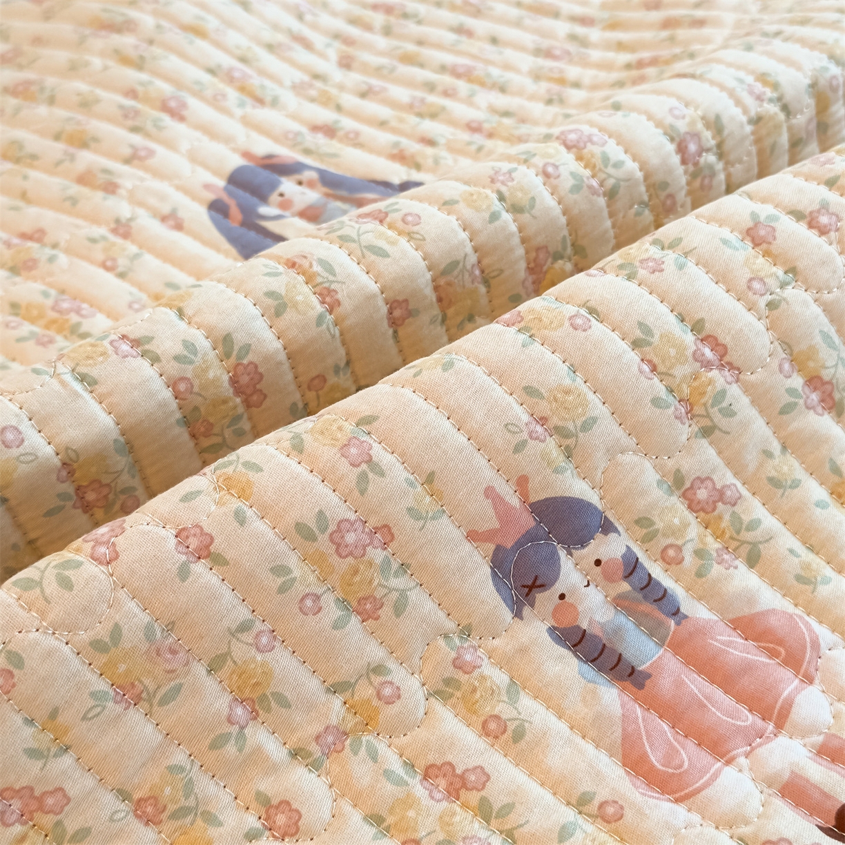 91家纺网 家纺一手货源 找家纺 恒爱家纺 2025新款全棉宝宝绒双拼床盖三件套 美少女