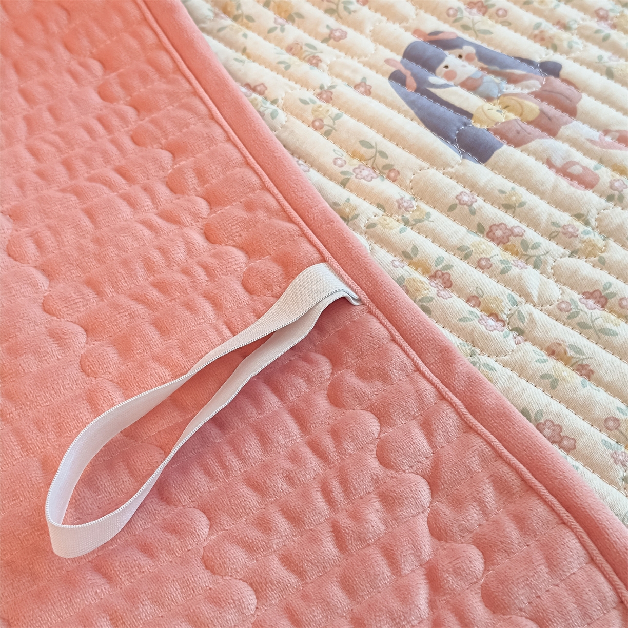 91家纺网 家纺一手货源 找家纺 恒爱家纺 2025新款全棉宝宝绒双拼床盖三件套 美少女