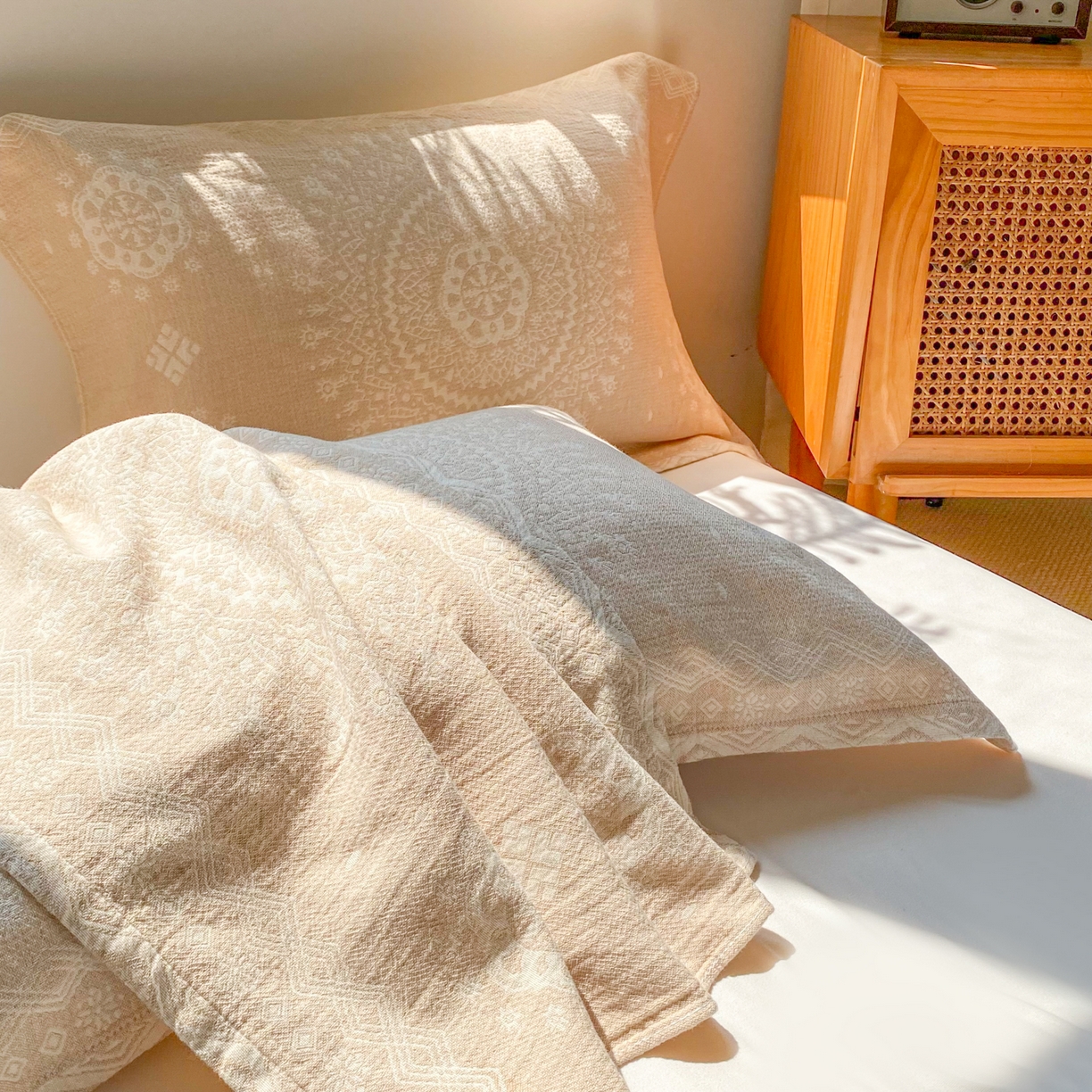 91家纺网 家纺一手货源 找家纺 美宜家 2025全棉提花枕巾100棉柔软吸汗枕头巾 圆满 一对