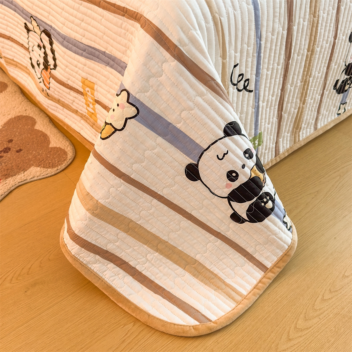 91家纺网 家纺一手货源 找家纺 恒爱家纺 2025新款全棉宝宝绒双拼床盖三件套 萌宠卫士