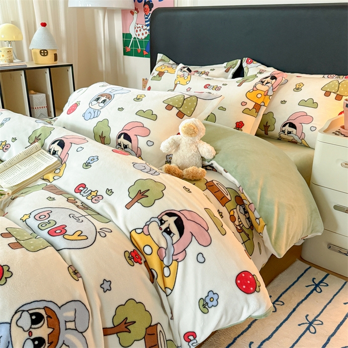 91家纺网 家纺一手货源 找家纺 艾特你 2025新款小清新高克重牛奶绒印花四件套 森林小屋