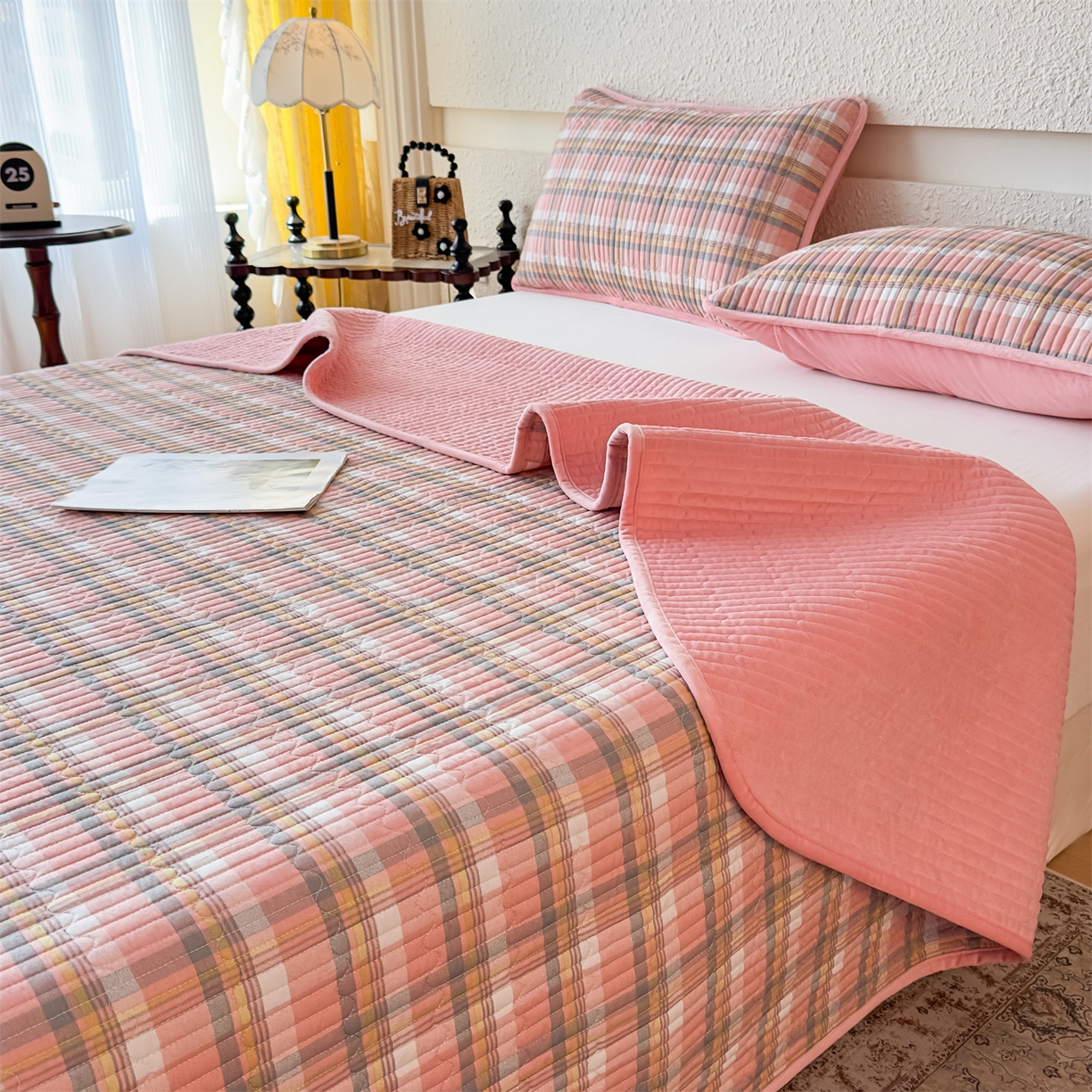 91家纺网 家纺一手货源 找家纺 恒爱家纺 2025新款全棉宝宝绒双拼床盖三件套 莫尼-玉