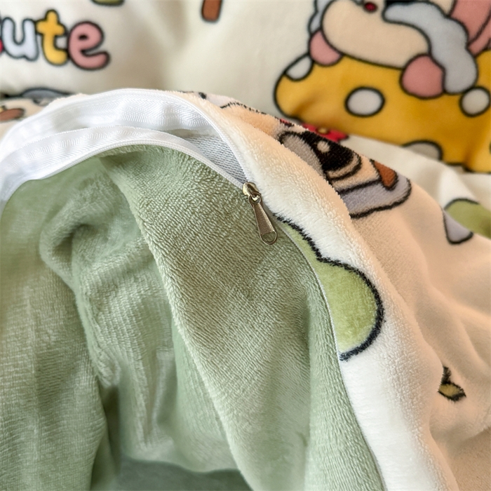 91家纺网 家纺一手货源 找家纺 艾特你 2025新款小清新高克重牛奶绒印花四件套 森林小屋