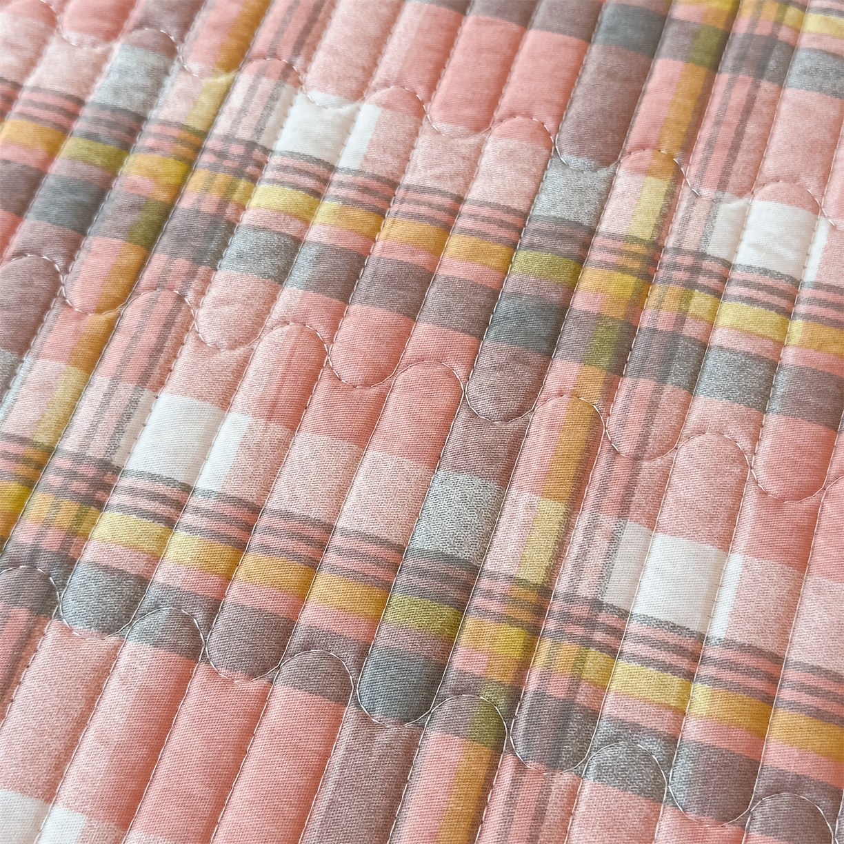 91家纺网 家纺一手货源 找家纺 恒爱家纺 2025新款全棉宝宝绒双拼床盖三件套 莫尼-玉