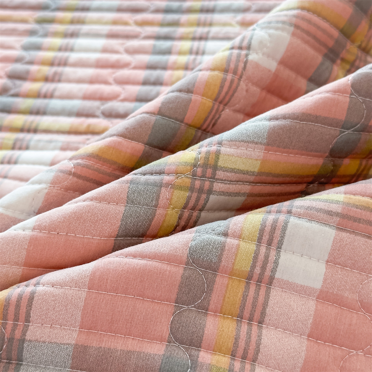 91家纺网 家纺一手货源 找家纺 恒爱家纺 2025新款全棉宝宝绒双拼床盖三件套 莫尼-玉