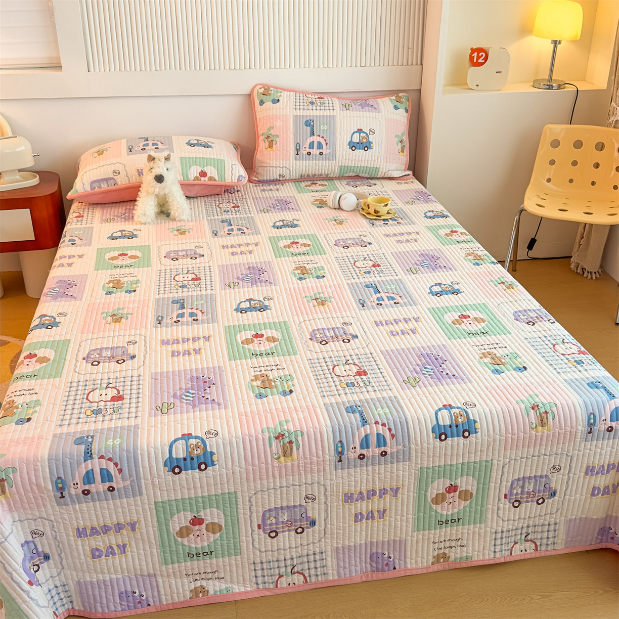 91家纺网 家纺一手货源 找家纺 恒爱家纺 2025新款全棉宝宝绒双拼床盖三件套 汽车拼图