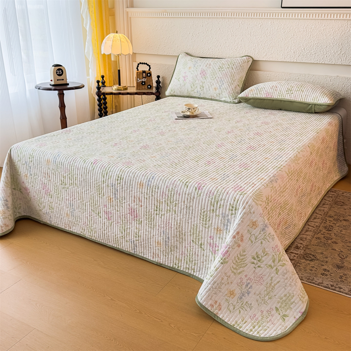 91家纺网 家纺一手货源 找家纺 恒爱家纺 2025新款全棉宝宝绒双拼床盖三件套 情人草