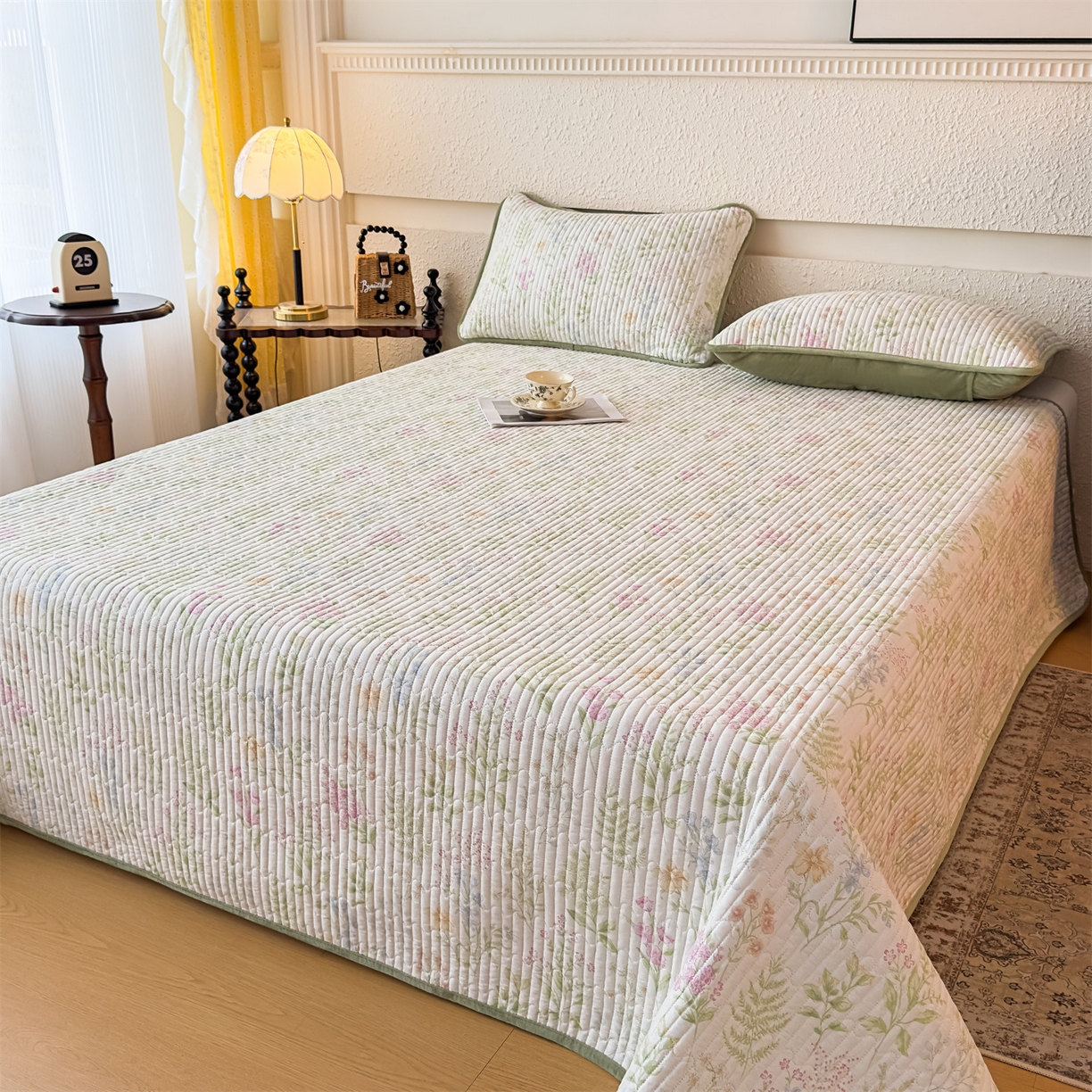 91家纺网 家纺一手货源 找家纺 恒爱家纺 2025新款全棉宝宝绒双拼床盖三件套 情人草