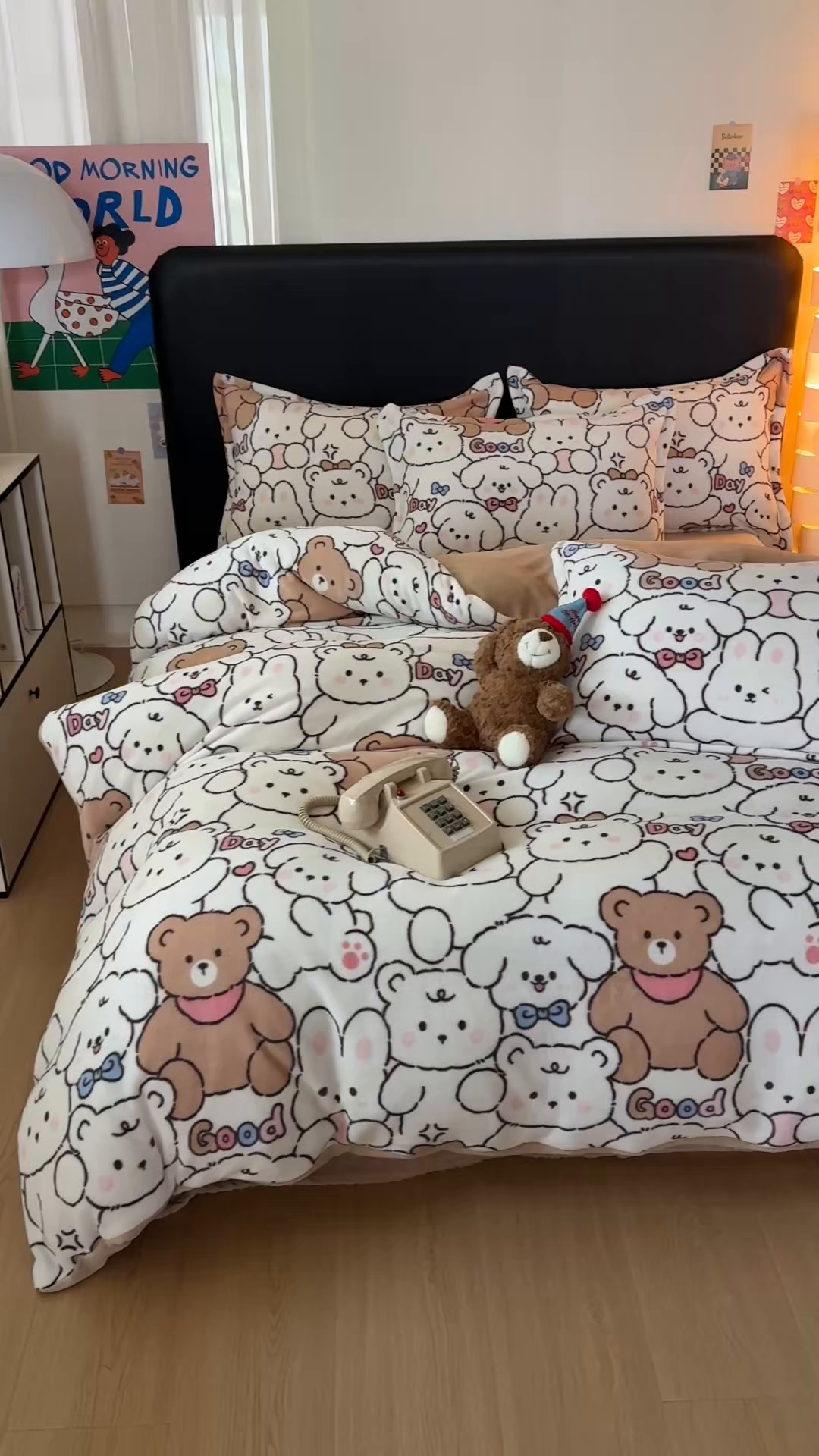 91家纺网 家纺一手货源 找家纺 艾特你 2025新款小清新高克重牛奶绒印花四件套 熊多多