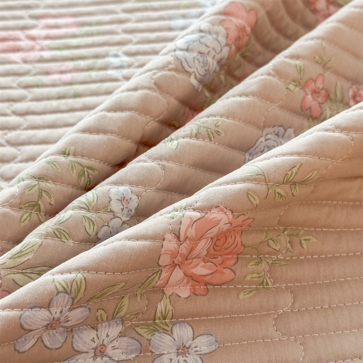 91家纺网 家纺一手货源 找家纺 恒爱家纺 2025新款全棉宝宝绒双拼床盖三件套 香远益清