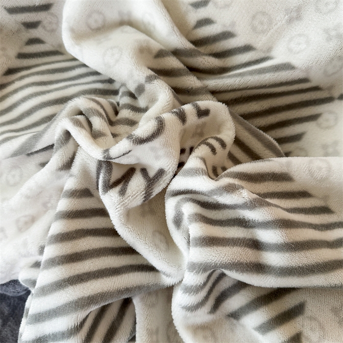 91家纺网 家纺一手货源 找家纺 艾特你 2025新款小清新高克重牛奶绒印花四件套 竹笙