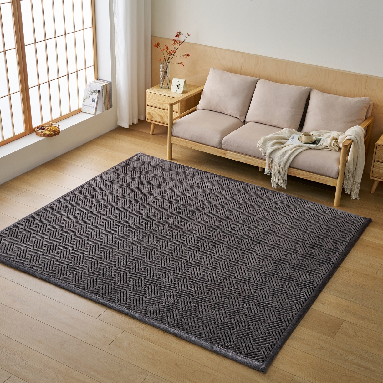 91家纺网 家纺一手货源 找家纺 航途席业 2025新款亲肤舒适地垫 利奥-灰黑