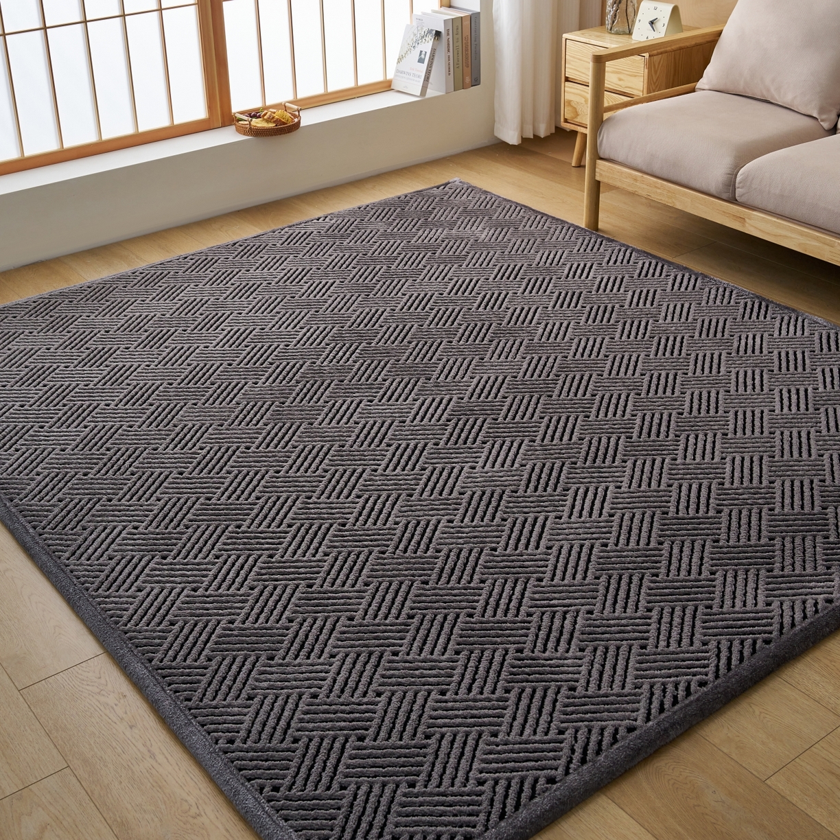 91家纺网 家纺一手货源 找家纺 航途席业 2025新款亲肤舒适地垫 利奥-灰黑