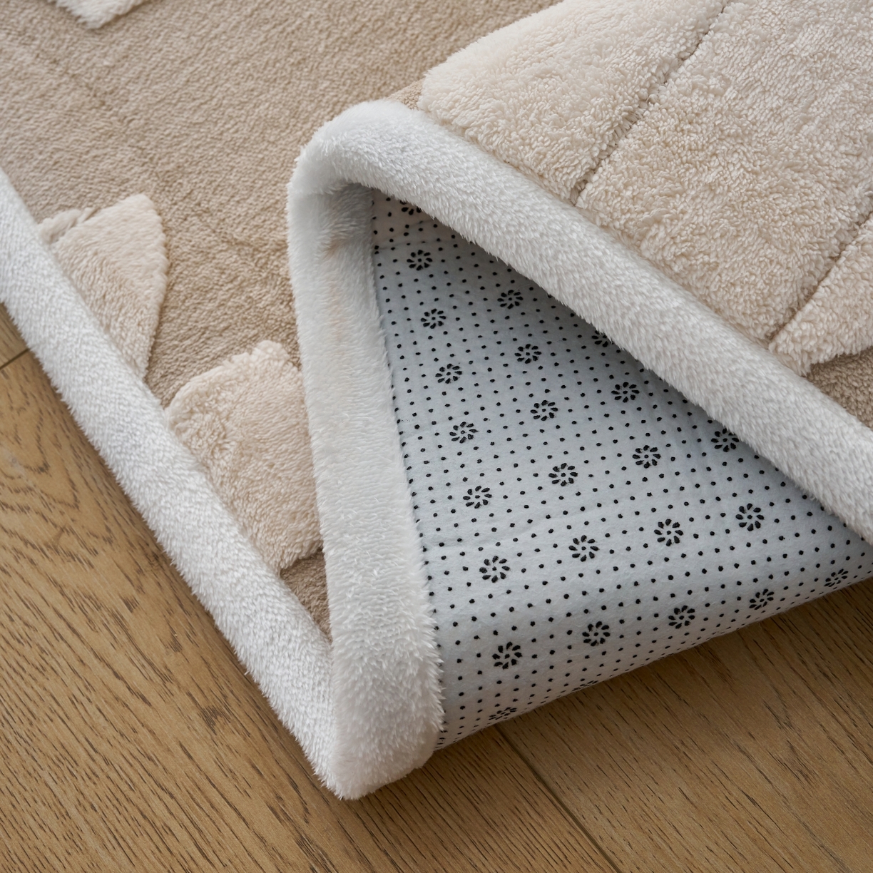 91家纺网 家纺一手货源 找家纺 航途席业 2025新款亲肤舒适地垫 留白-云咖