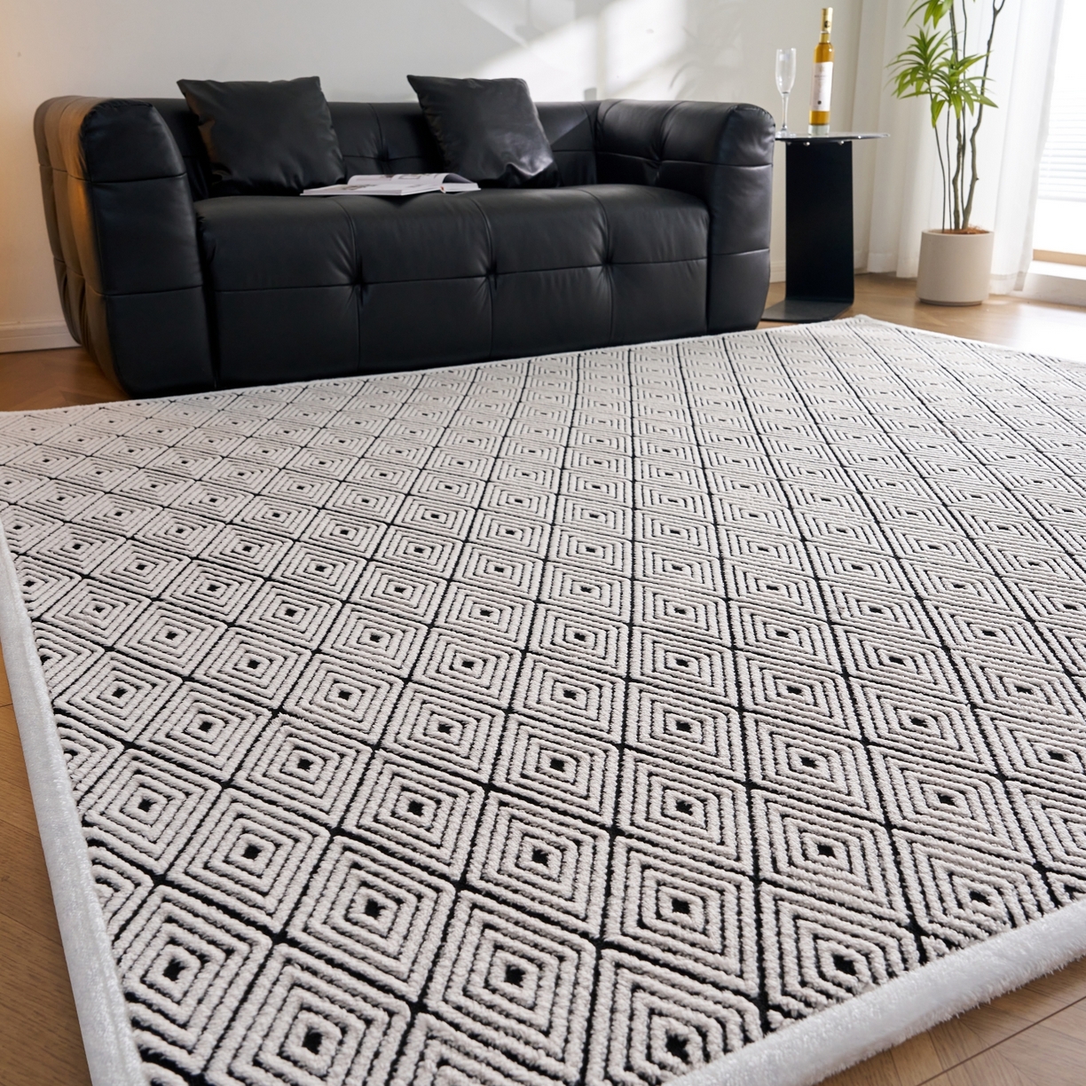 91家纺网 家纺一手货源 找家纺 航途席业 2025新款亲肤舒适地垫 梦回-黑白