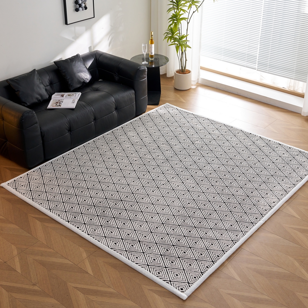 91家纺网 家纺一手货源 找家纺 航途席业 2025新款亲肤舒适地垫 梦回-黑白