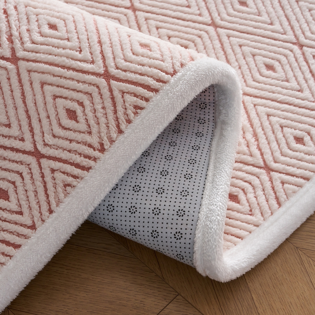 91家纺网 家纺一手货源 找家纺 航途席业 2025新款亲肤舒适地垫 梦回-清粉