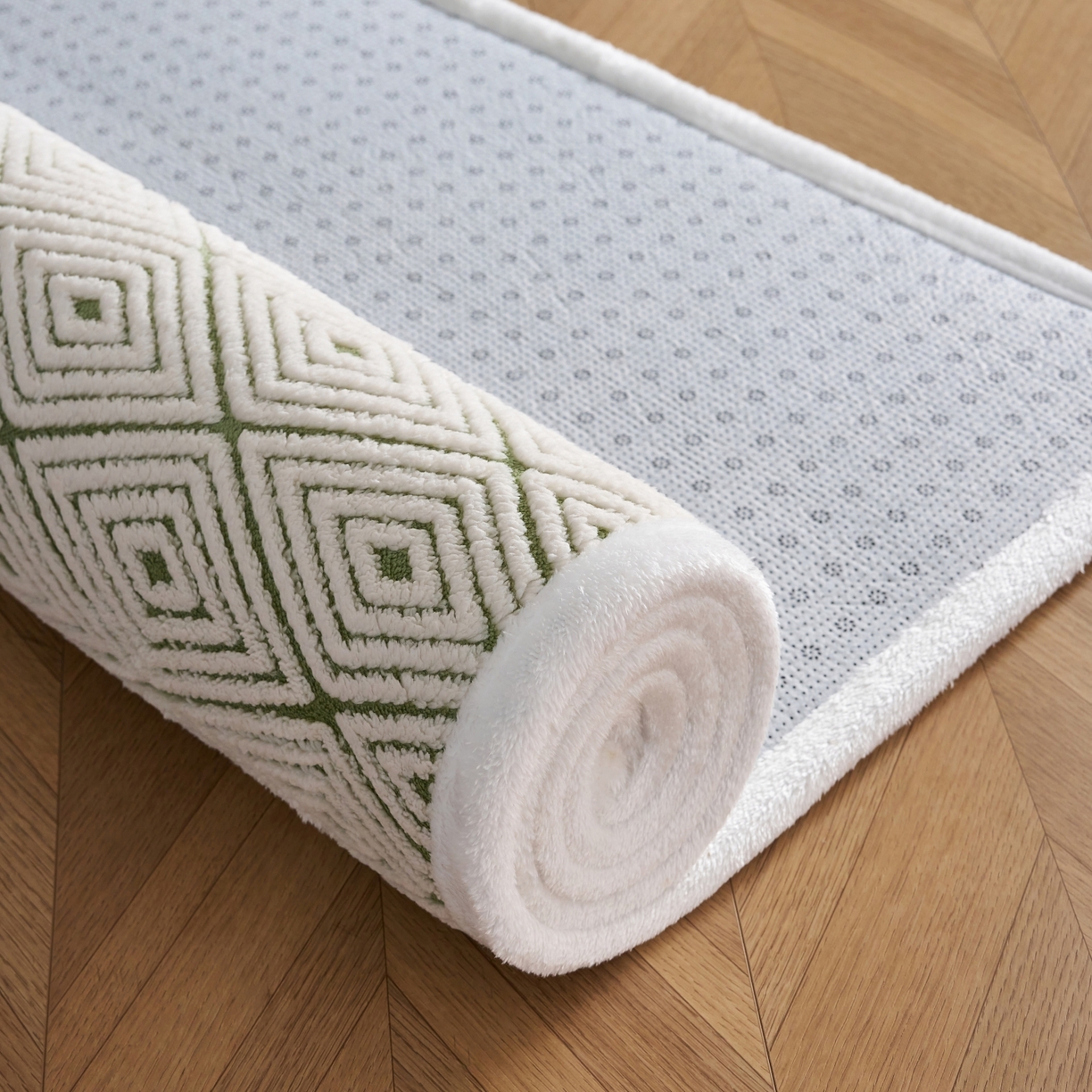 91家纺网 家纺一手货源 找家纺 航途席业 2025新款亲肤舒适地垫 梦回-竹绿