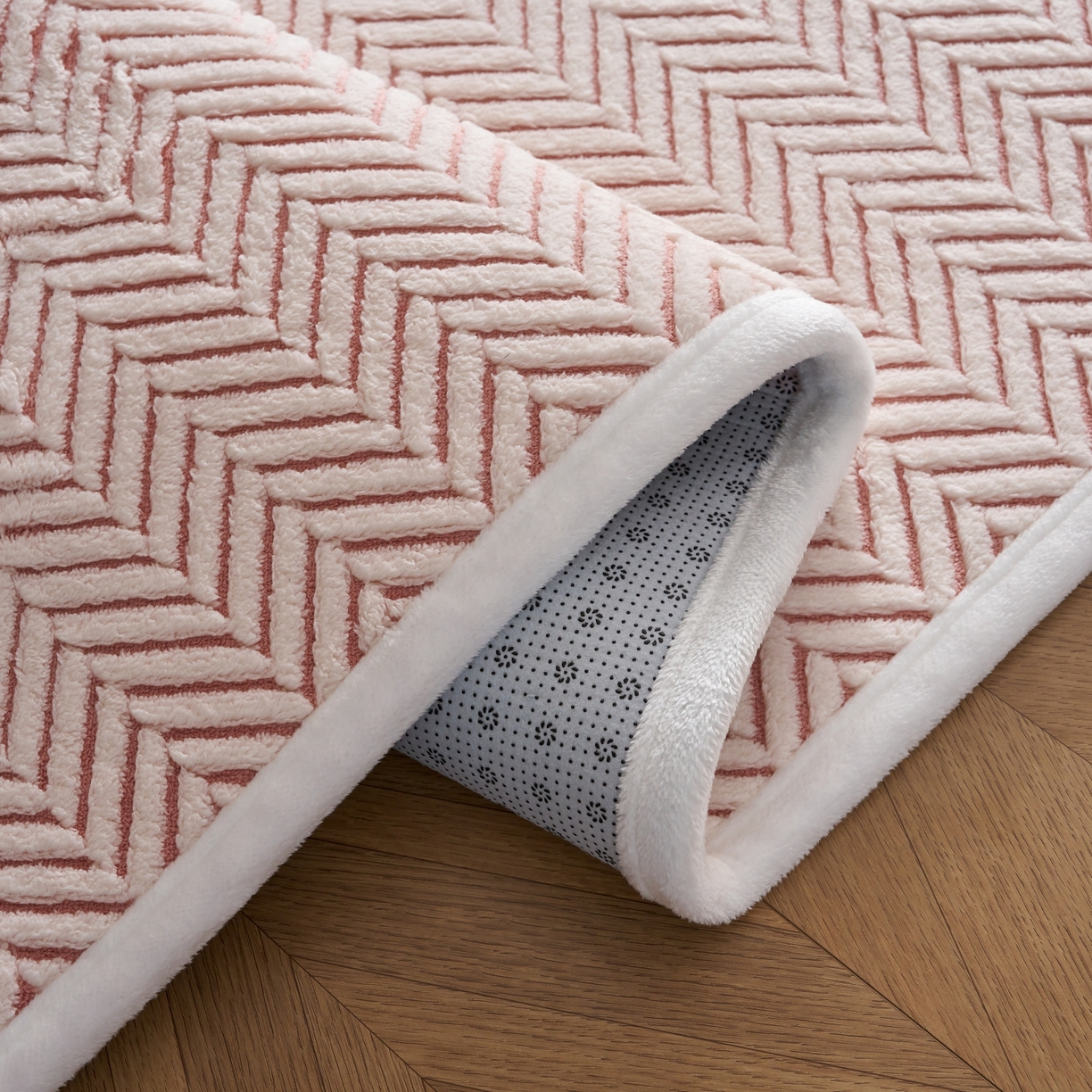 91家纺网 家纺一手货源 找家纺 航途席业 2025新款亲肤舒适地垫 莫妮-清粉