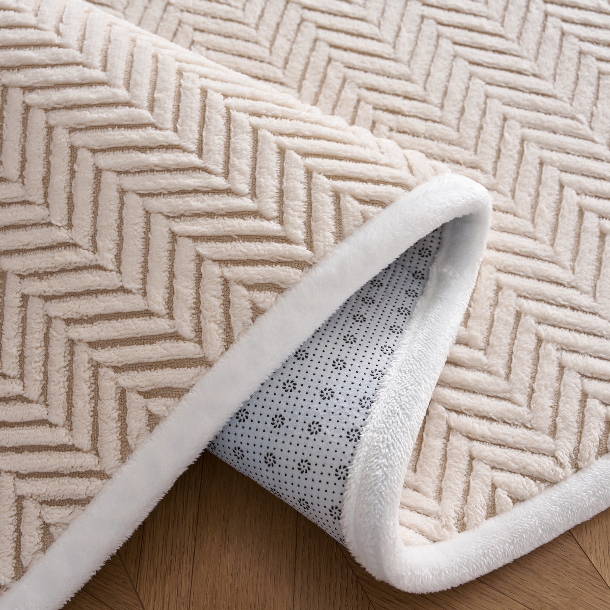 91家纺网 家纺一手货源 找家纺 航途席业 2025新款亲肤舒适地垫 莫尼-仙米