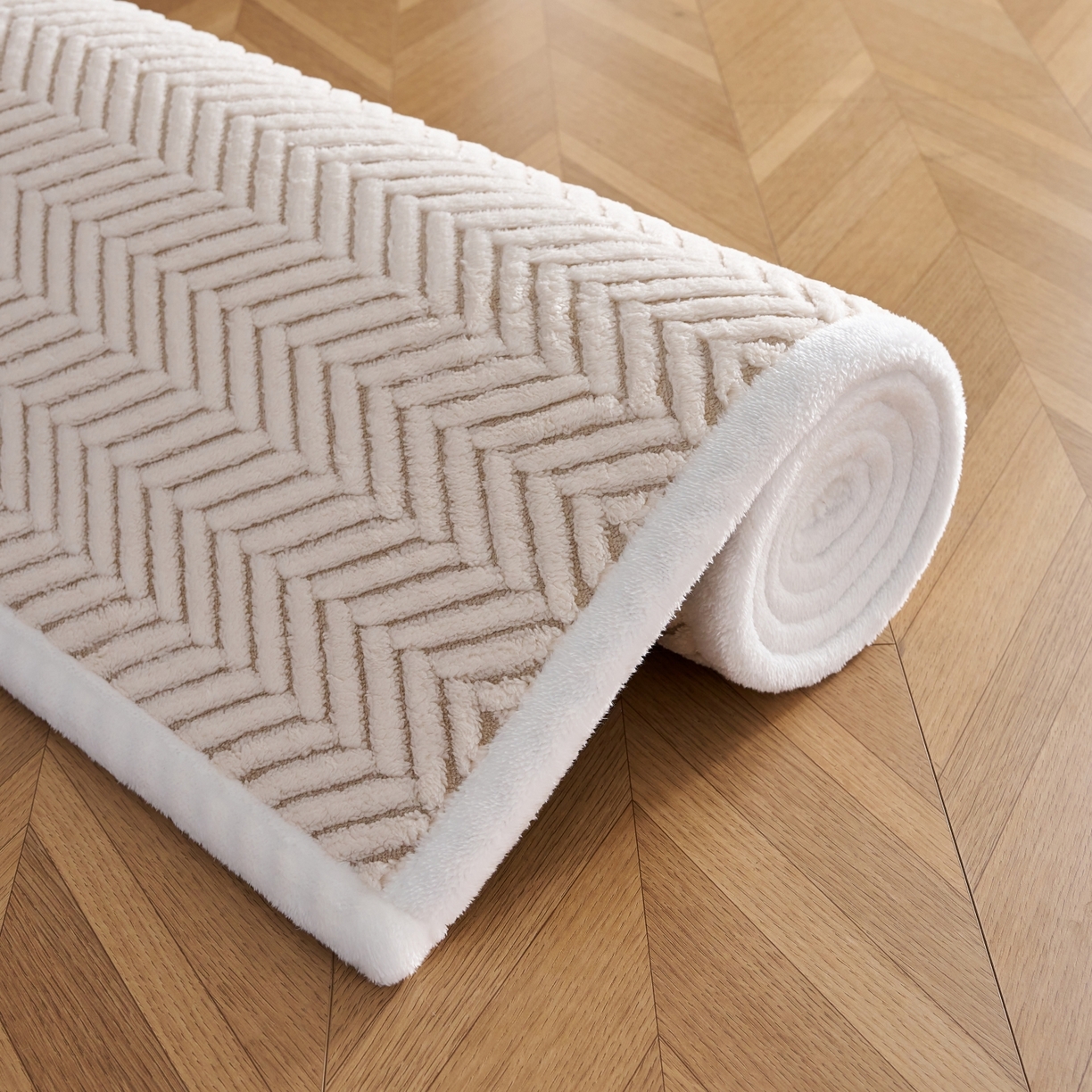 91家纺网 家纺一手货源 找家纺 航途席业 2025新款亲肤舒适地垫 莫尼-仙米