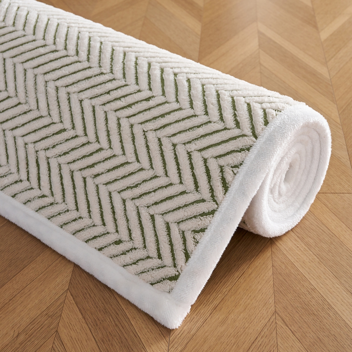 91家纺网 家纺一手货源 找家纺 航途席业 2025新款亲肤舒适地垫 莫尼-竹绿